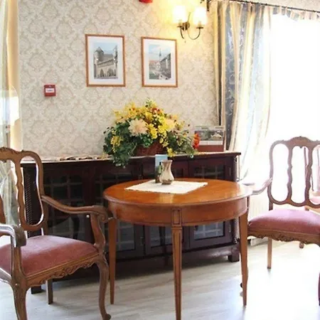 Humala Hotel 3*